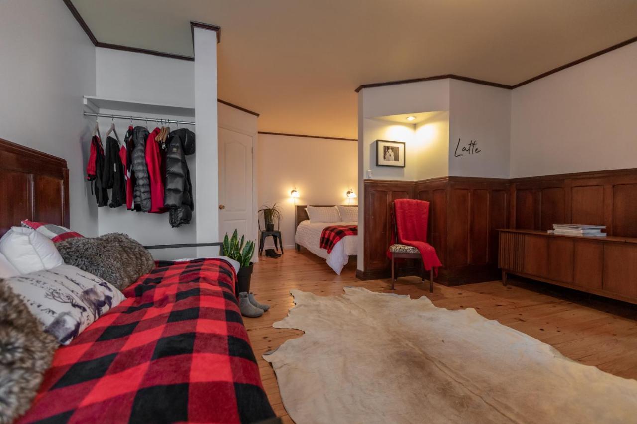 Saint-Ferreol-les-Neiges Auberge & Campagne מראה חיצוני תמונה